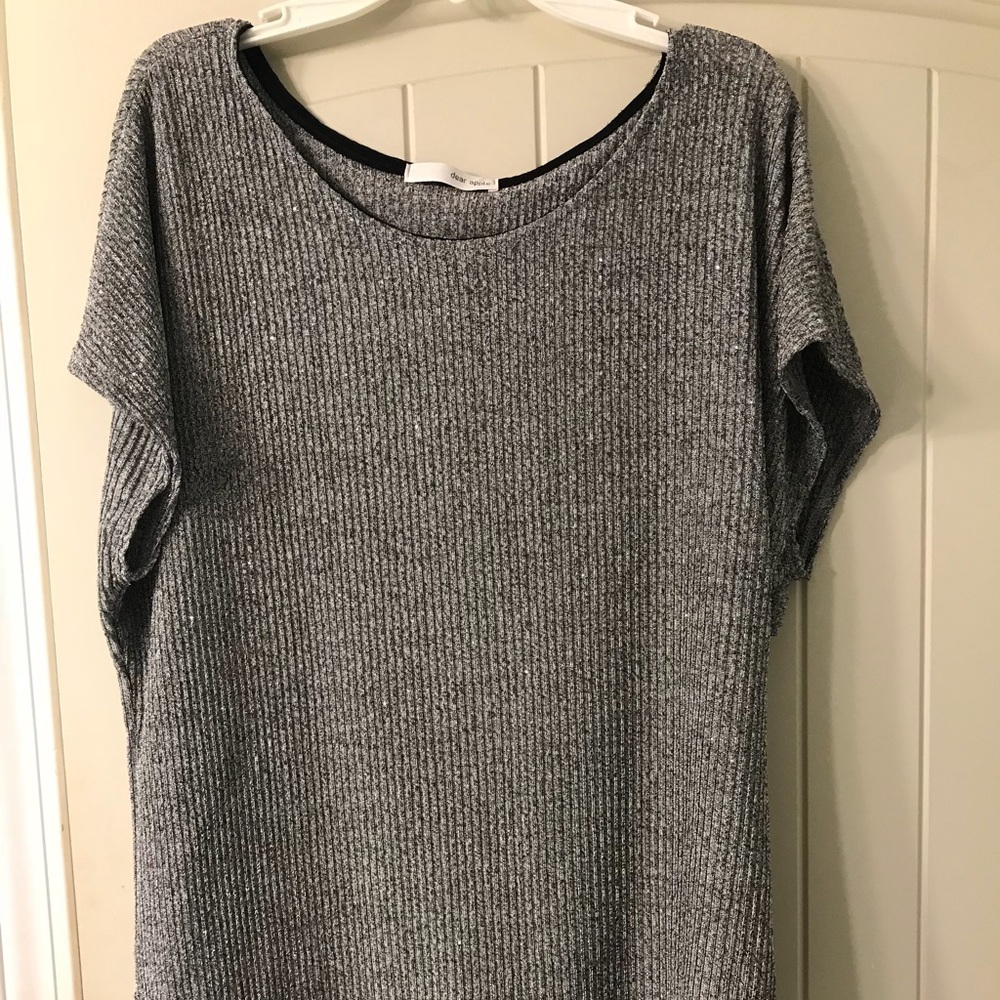 Dear Apple Glitter Top